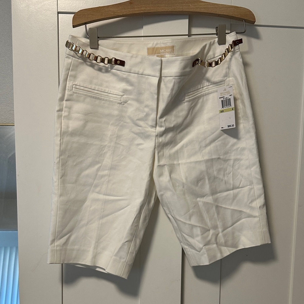 Michael Kors Cream Women's Bermudas with Gold Accents